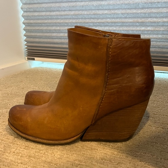 KORK EASE CHANDRA ANKLE LEATHER BOOTIE SIZE 8 - Picture 3 of 6